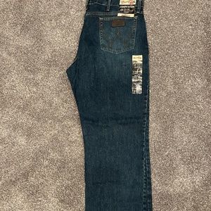 Men’s Wrangler Jeans